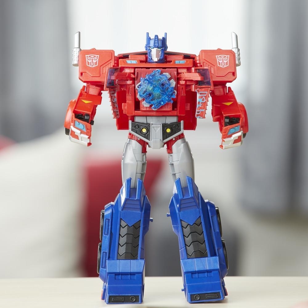 ultimate class optimus prime