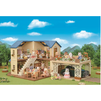 Sylvanian Families Large House with Carport Gift Set SF5669