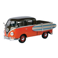 Motor Max Volkswagen Type 2 (T1) Pick Up with Surf Board 1:24 Scale MX79560