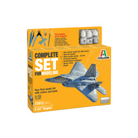 Italeri F-22 Raptor 1:72 Scale Model Set 72011