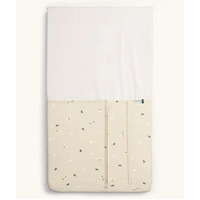 ergoPouch Bedside Sleeper Baby Tuck Sheet - Daisy Sprinkle