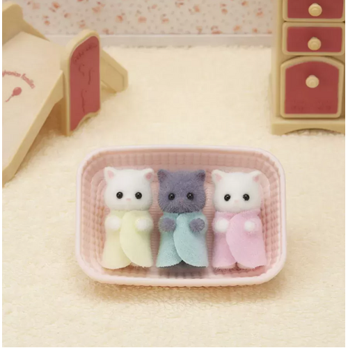 Sylvanian Families Persian Cat Triplets V2 SF5458