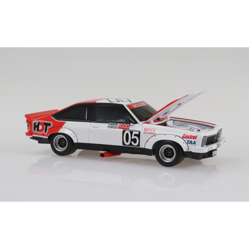 DDA Spectra Rides A9X Torana 1978 Bathurst Winner 1:24 Scale Light Up Vehicle DDALU-R03