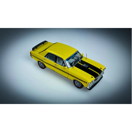 DDA Ford Falcon XY GTHO Phase III 1:24 Scale YELLOW DDA248