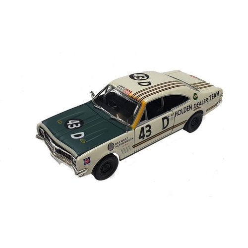 DDA White 1969 HT Monaro GTS 350 #43D Des West/Peter Brock 1:32 Scale Diecast Vehicle 32841