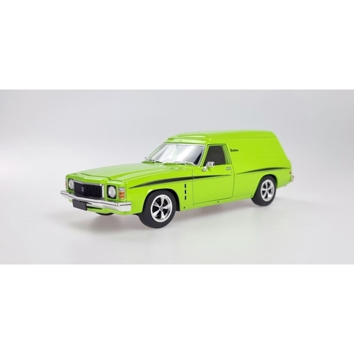 DDA 1975 HJ Holden Sandman Panelvan 1:24 Scale Diecast Vehicle DDA501