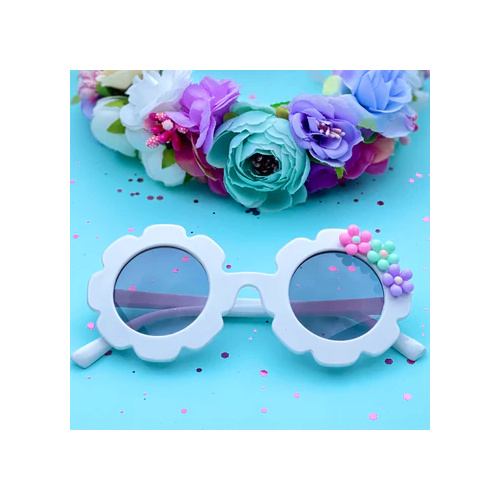 Sweet As Sugar Sunglasses White Flower F04